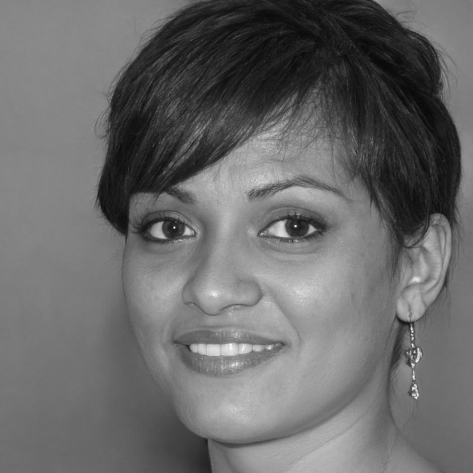 Retrato profesional de Elisabet Fornés